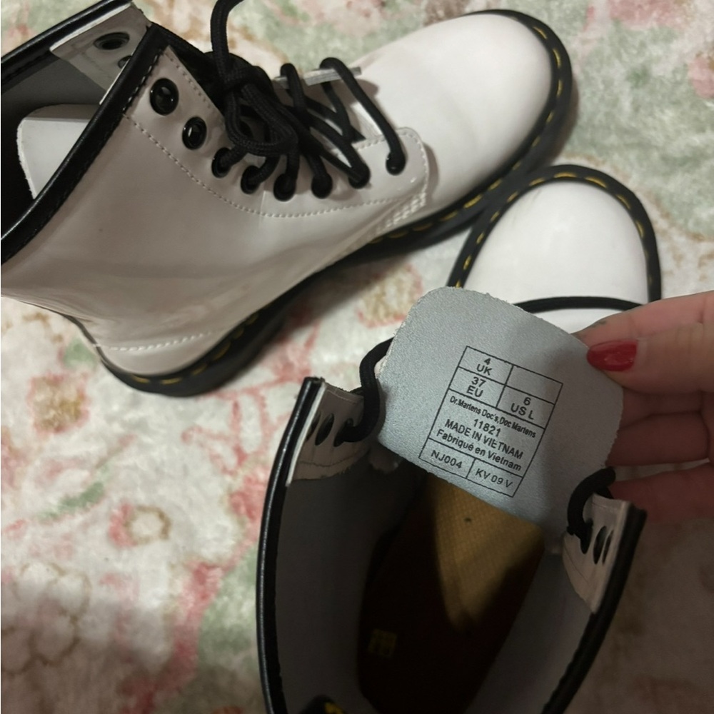 Doc Martins - image 4